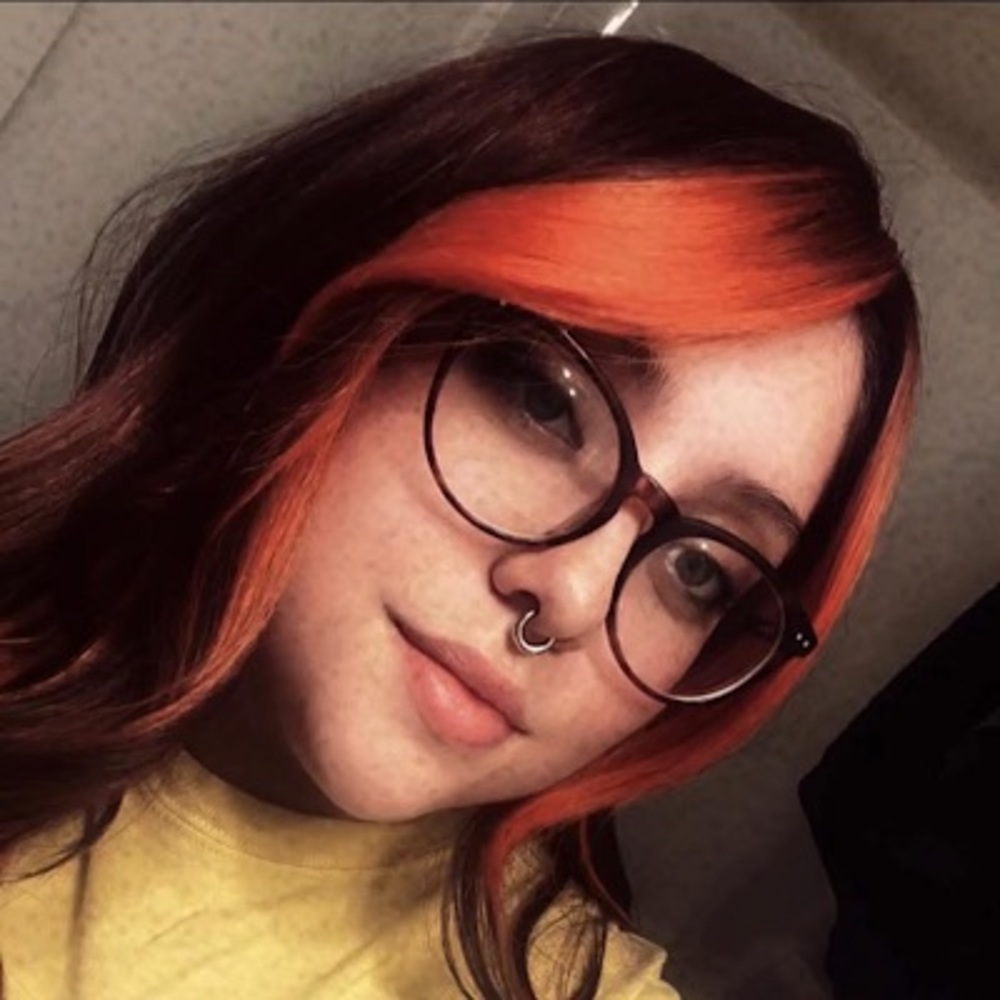 Meet your Posher, Danielle